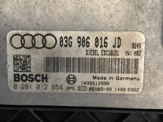 bontott AUDI A4 B7 Motorvezérlő