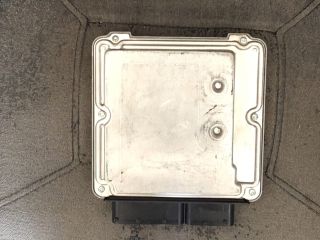 bontott AUDI A4 B7 Motorvezérlő