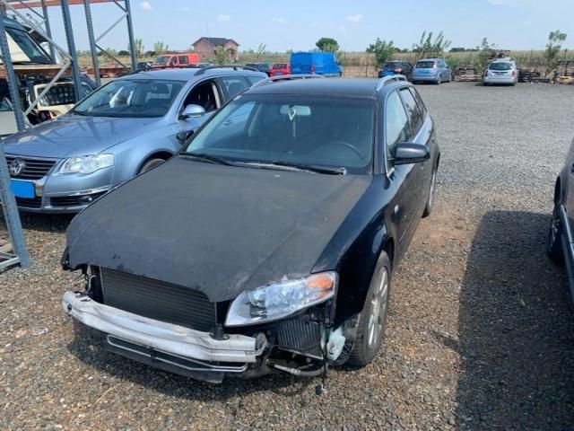 bontott AUDI A4 B7 Motorvezérlő