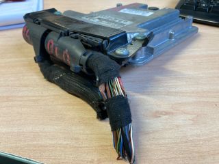 bontott AUDI A4 B7 Motorvezérlő