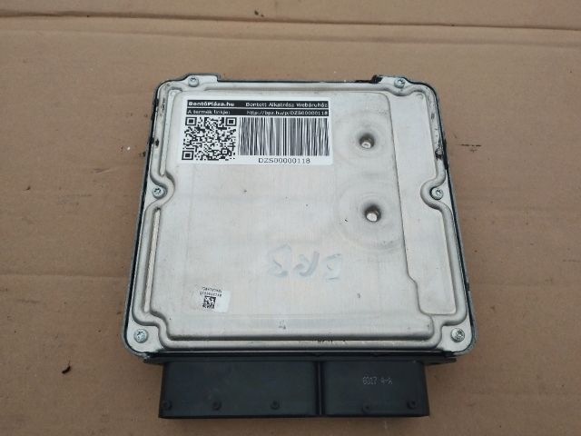 bontott AUDI A4 B7 Motorvezérlő