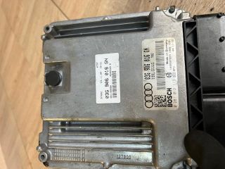 bontott AUDI A4 B7 Motorvezérlő
