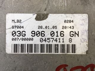 bontott AUDI A4 B7 Motorvezérlő