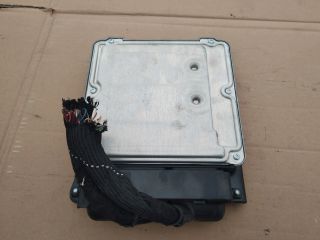 bontott AUDI A4 B7 Motorvezérlő