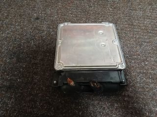 bontott AUDI A4 B7 Motorvezérlő