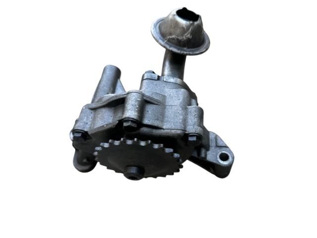 bontott AUDI A4 B7 Olajszivattyú