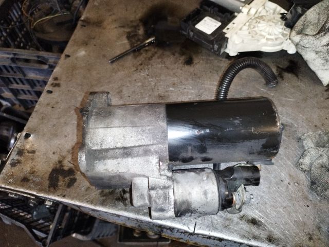 bontott AUDI A4 B7 Önindító