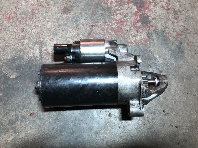 bontott AUDI A4 B7 Önindító