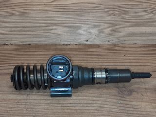 bontott AUDI A4 B7 Porlasztó (1 db)