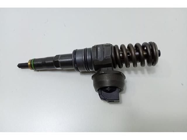 bontott AUDI A4 B7 Porlasztó (1 db)