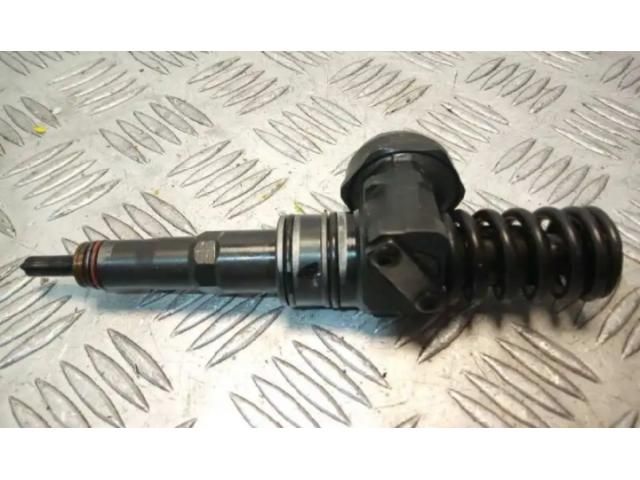 bontott AUDI A4 B7 Porlasztó (1 db)