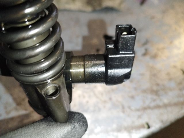 bontott AUDI A4 B7 Porlasztó (1 db)