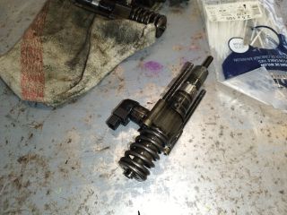 bontott AUDI A4 B7 Porlasztó (1 db)