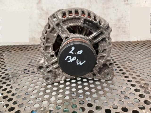 bontott AUDI A4 B7 Generátor