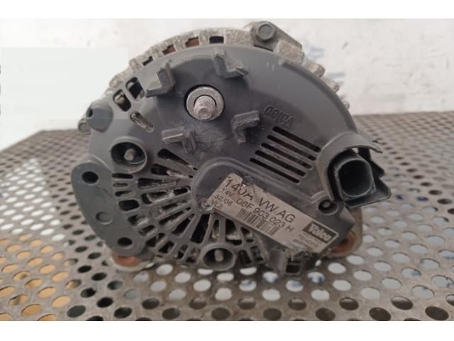 bontott AUDI A4 B7 Generátor