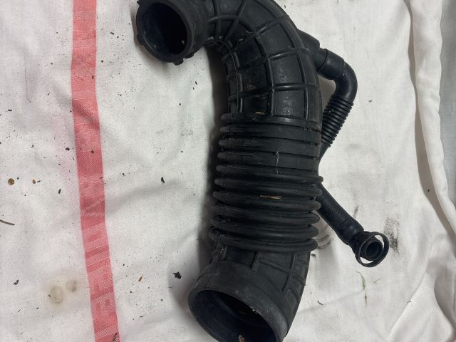 bontott AUDI A4 B7 Szívó Cső