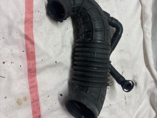 bontott AUDI A4 B7 Szívó Cső