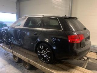 bontott AUDI A4 B7 Tank