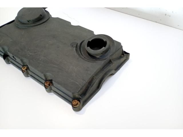 bontott AUDI A4 B7 Szelepfedél