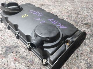 bontott AUDI A4 B7 Szelepfedél