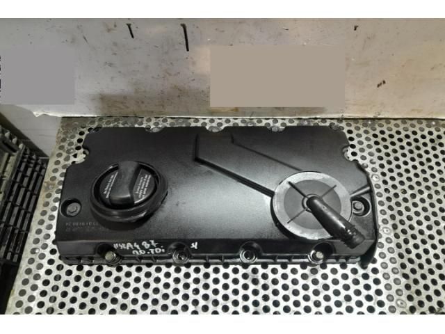 bontott AUDI A4 B7 Szelepfedél