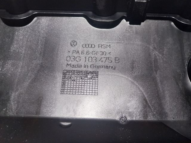 bontott AUDI A4 B7 Szelepfedél