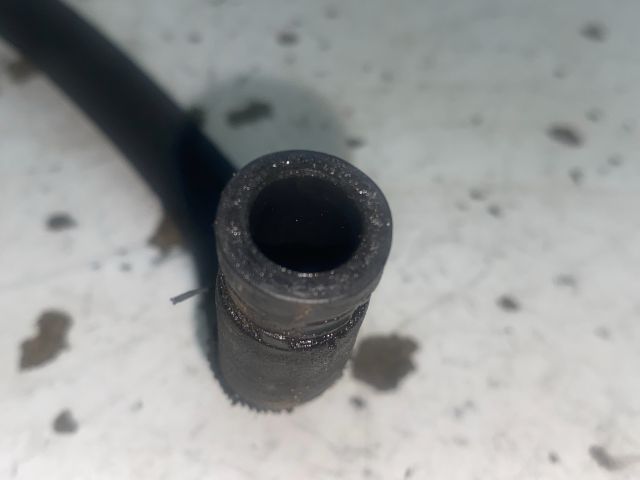 bontott AUDI A4 B7 Szervócső