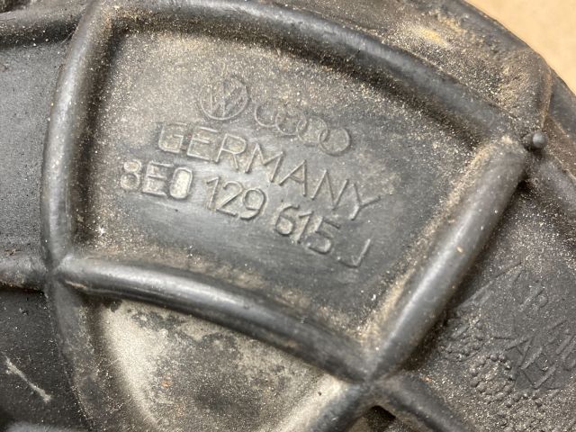 bontott AUDI A4 B7 Szívó Cső