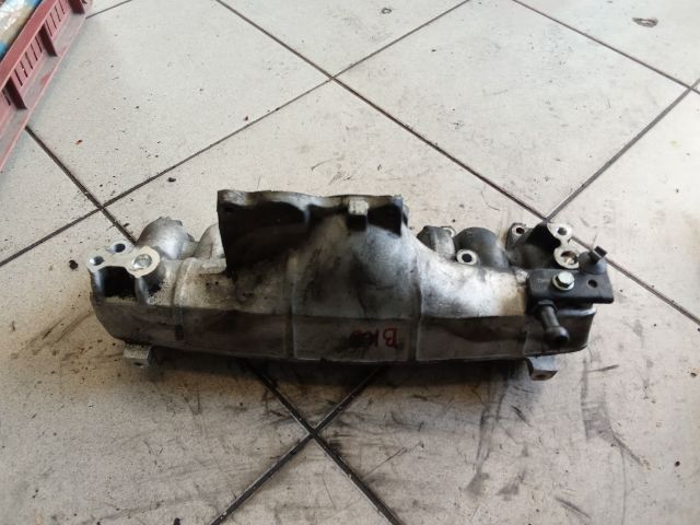 bontott AUDI A4 B7 Szívósor