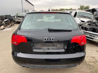 bontott AUDI A4 B7 Tanksapka