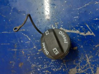 bontott AUDI A4 B7 Tanksapka