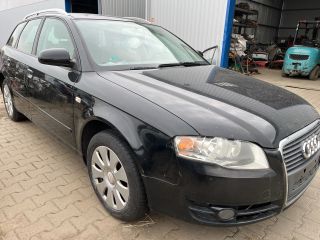 bontott AUDI A4 B7 Tanksapka