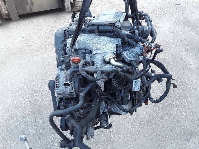 bontott AUDI A4 B7 Turbó