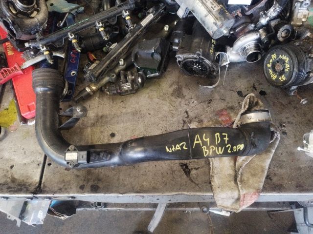 bontott AUDI A4 B7 Turbócső