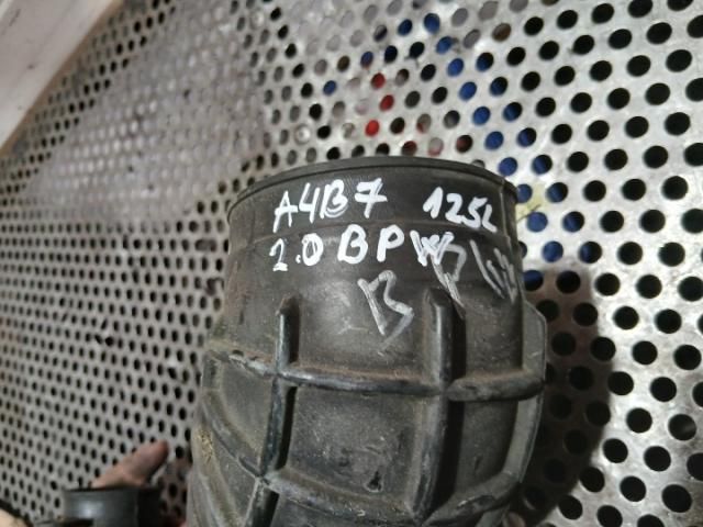 bontott AUDI A4 B7 Turbócső