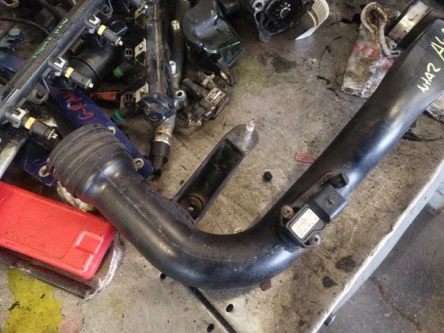 bontott AUDI A4 B7 Turbócső