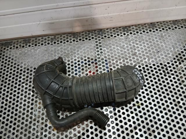 bontott AUDI A4 B7 Turbócső