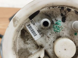 bontott AUDI A4 B7 Üzemanyag Szivattyú