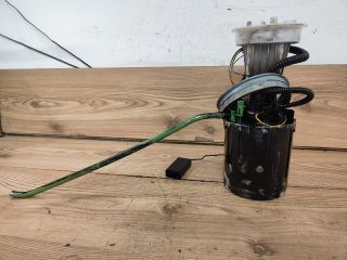 bontott AUDI A4 B7 Üzemanyag Szivattyú