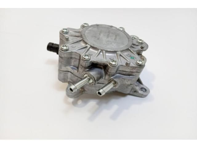 bontott AUDI A4 B7 Vákumpumpa