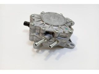 bontott AUDI A4 B7 Vákumpumpa