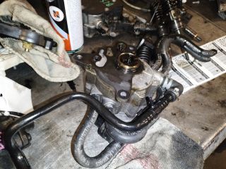 bontott AUDI A4 B7 Vákumpumpa