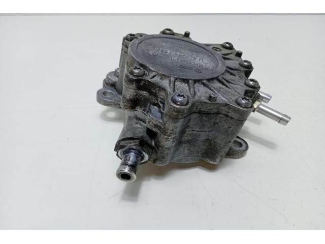 bontott AUDI A4 B7 Vákumpumpa