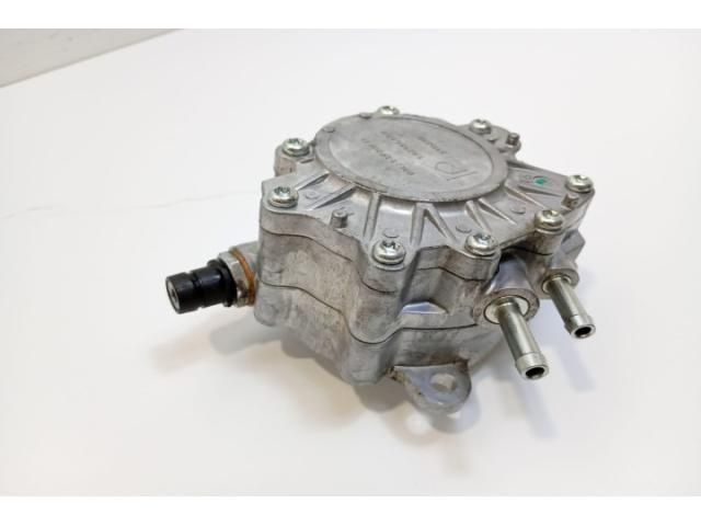 bontott AUDI A4 B7 Vákumpumpa