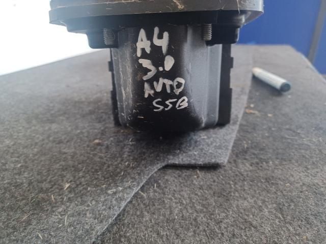 bontott AUDI A4 B7 Váltó Kulissza