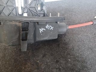 bontott AUDI A4 B7 Váltó Kulissza