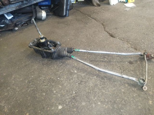 bontott AUDI A4 B7 Váltó Kulissza