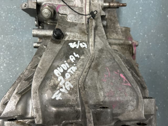 bontott AUDI A4 B7 Váltó (Mechanikus)