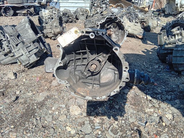 bontott AUDI A4 B7 Váltó (Mechanikus)