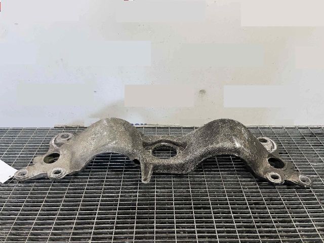 bontott AUDI A4 B7 Váltó Tartó Bak (Pozíciófüggetlen)